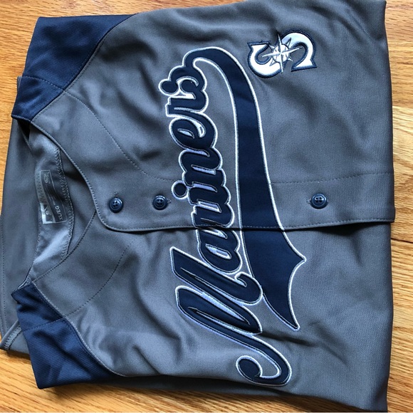 New MLB Mariners Jersey True Fan series size XL - Picture 3 of 4